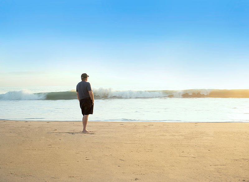 rob wagner at the beach